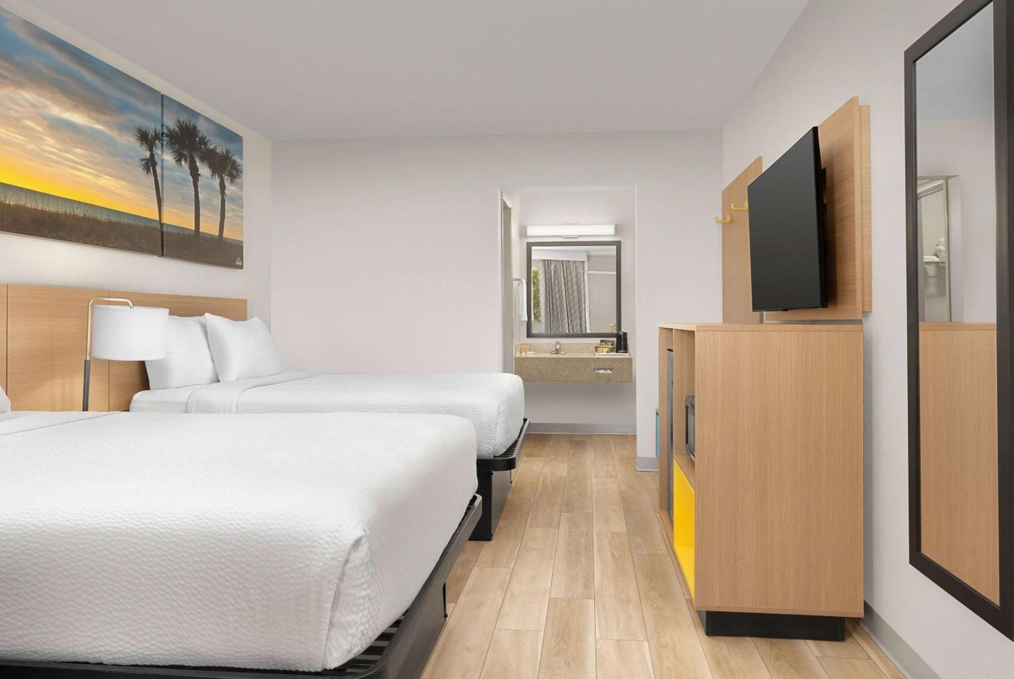 Days Inn By Wyndham Lake City I-75 Zewnętrze zdjęcie